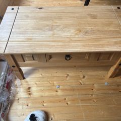 coffee table with drawer