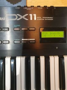 Yamaha DX11 FM synthesizer