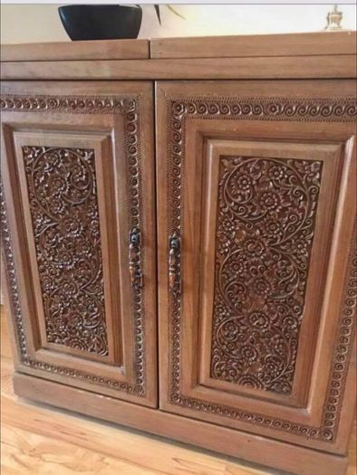 Vintage Thai handcrafted Bar