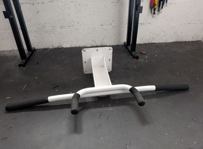 Fit-Equip Commercial pull up bar