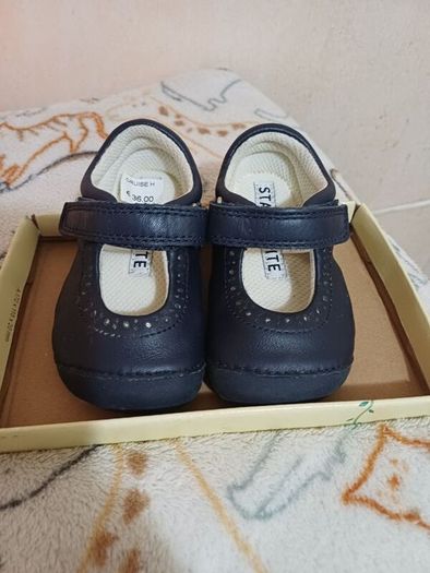 Start Rite Navy leather Babys first shoes.