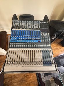 PreSonus 16/4/2 Digital Mixer+Flightcase+Stand