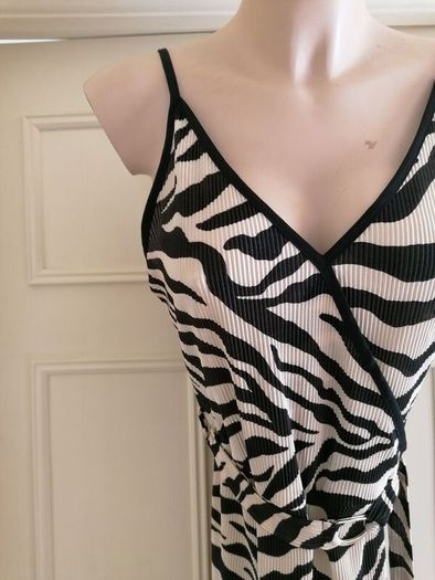 Women's Jumpsuit NWOT SIZE 16