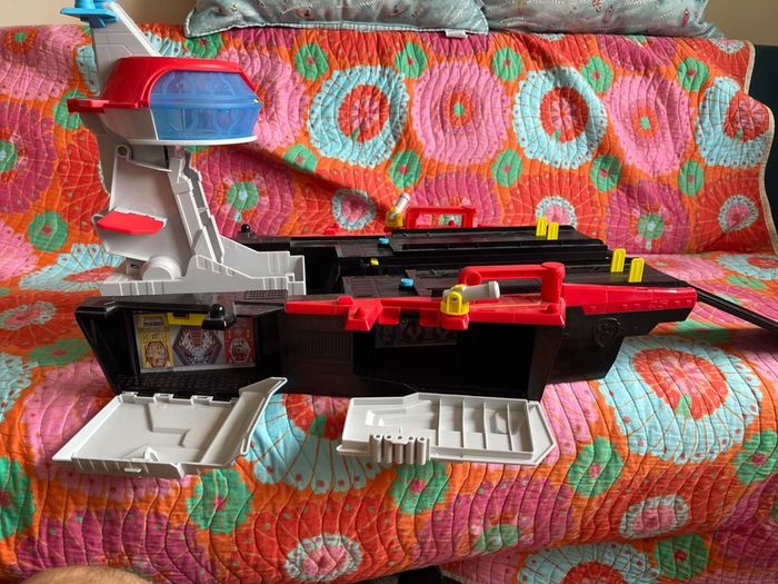 4 lots paw patrol & 3 lots hot wheels