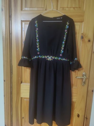 ladies boohoo dress