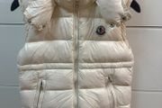 Moncler down gilet 5/6yrs