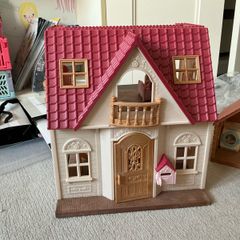 Sylvanian families red roof cost cottage (new)