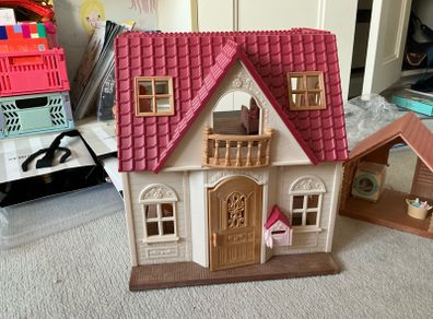 Sylvanian families red roof cost cottage (new)