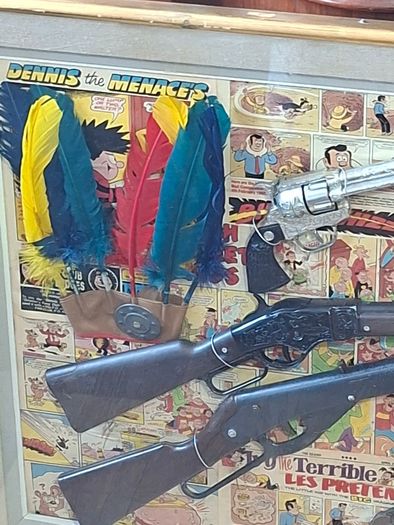 Very Large Old Collectors Toy Gun Display, this has to be Collected as is very big and has glass front.,