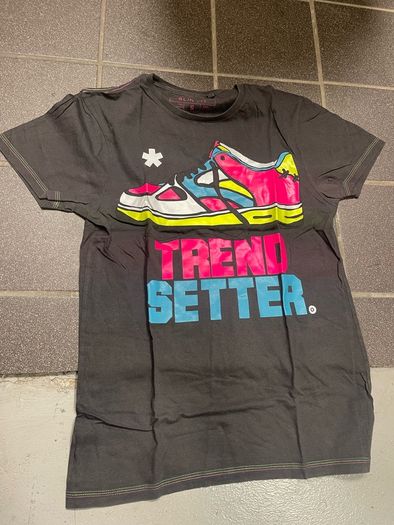 tee
