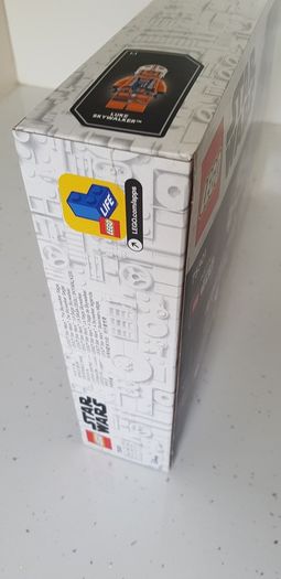 LEGO Star Wars Luke Skywalker's X-Wing 75301 - New and Never Oponed