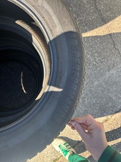 Very good new tires 215/60 R16