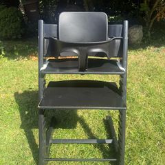 Stokke Tripp Trappe Black with harness