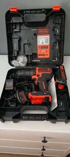 Black + Decker 18v drill