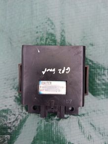 Kawasaki GPX600R Ninja igniter CDI