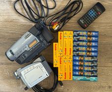 Analog video making and digitizing set