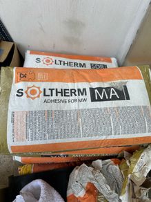 Adhesive for bonding mineral wool