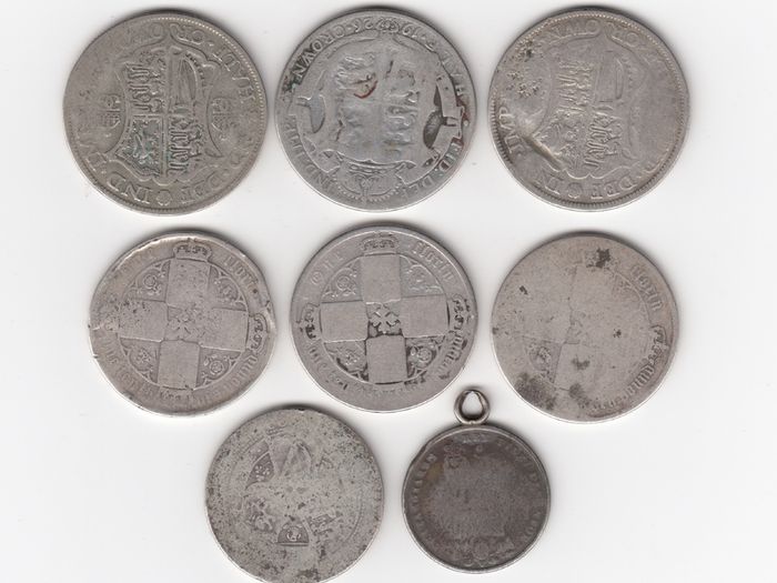 G.B. Poor Grade, 3 x 50% silver Half Crowns, 2/6, 4 x 92.5% Silver florin Coins & 1 x 92.5% shilling( no.G23)