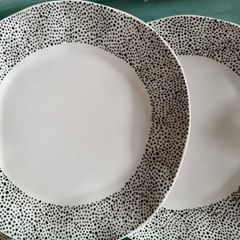 Carolyn Donnelly dinner and side plates
