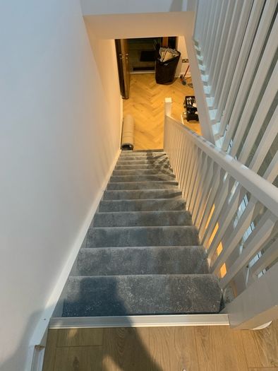 Carpet / vinyl (supply & fitting )