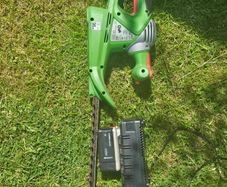 Cordless Hedge Cutter