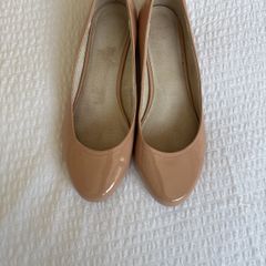Clarks Patent Leather Shoes Size 6