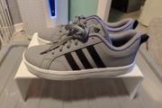 Adidas Trainers (Size 5)