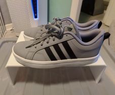 Adidas Trainers (Size 5)