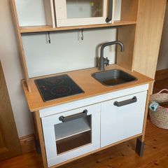 Toy Kitchen