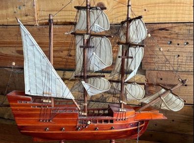 Vintage Mayflower Pilgrim Ship Model