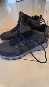 Columbia peakfreak hiking shoes