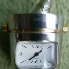 Vintage Miniature Wine Bucket Champagne Clock Linden Quartz Japan Movement - works well