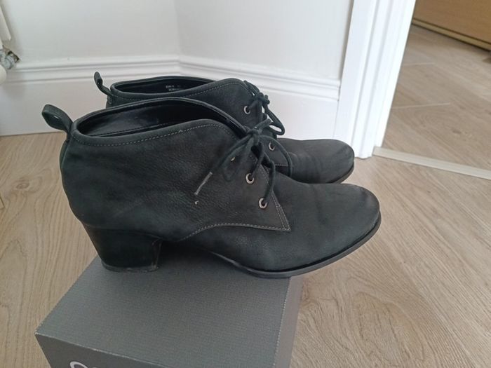 ECCO ankle boots
