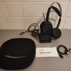 1x Poly Voyager Focus UC. Mint Condition and perfect working order