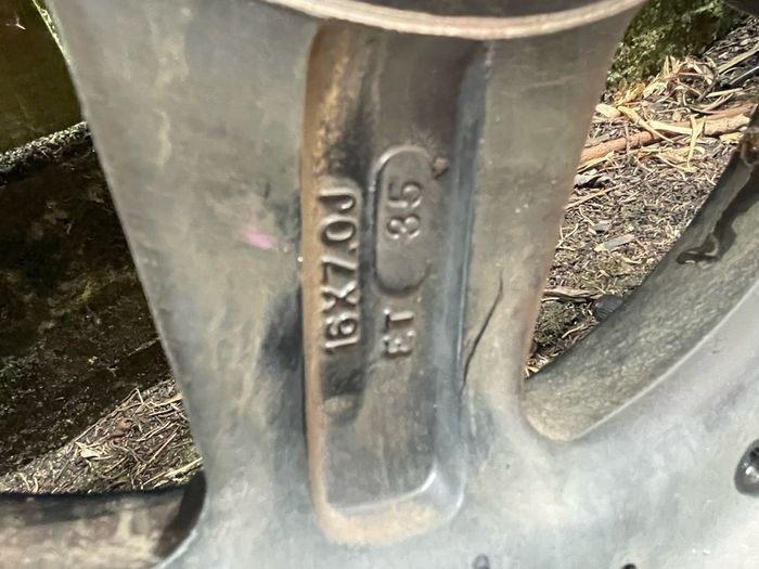 JR6 16" wheels