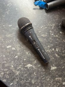 sennheiser e835s