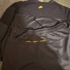 mens tracksuit