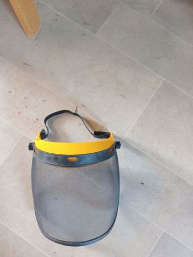 strimmer face guard