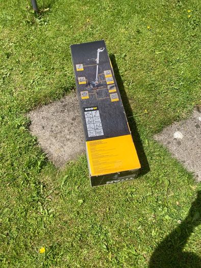 Titan TTB820GGT 600W 230V wired Grass Trimmer