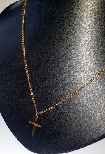 Pristine Vintage 9ct Gold Cross/Curb Chain