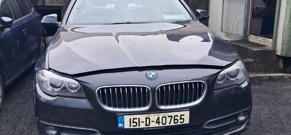 BMW 5-Series 2015 - Phone  to discuss