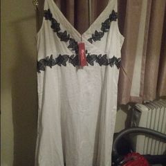BNWT Monsoon long midi flared dress size UK20 EUR48