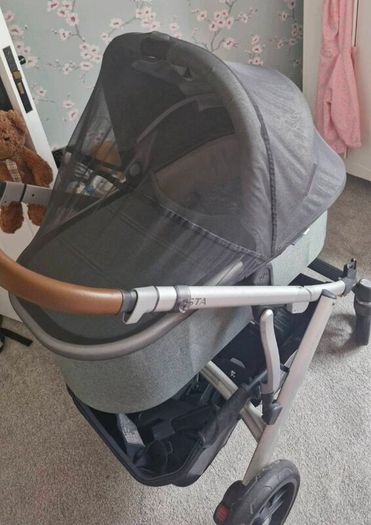 Uppababy vista V2 complete set