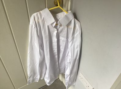 New White shirts age 14/15