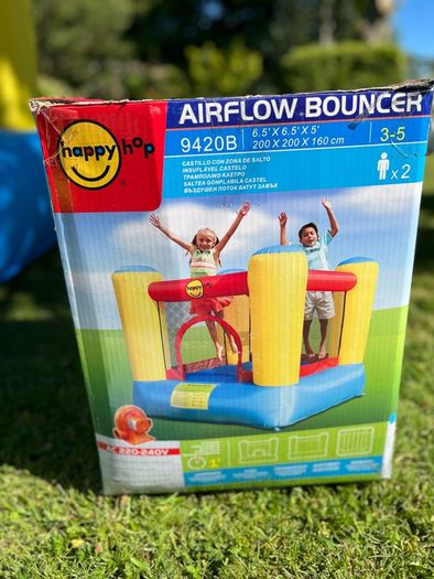 Happy Hop Bouncy Castle