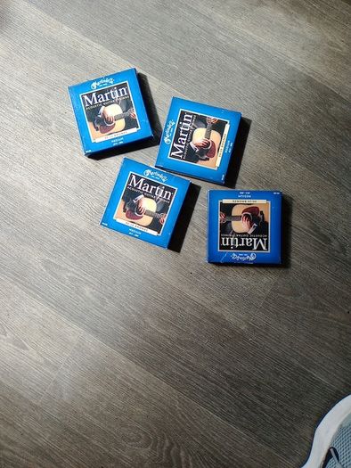 4sets of Martin acoustic guitar strings 13/46 gauge