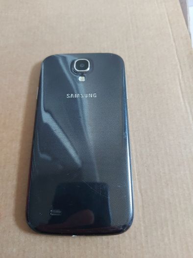 Samsung Galaxy S4, Model GT-19406, 16GB, working great and in excellent condition