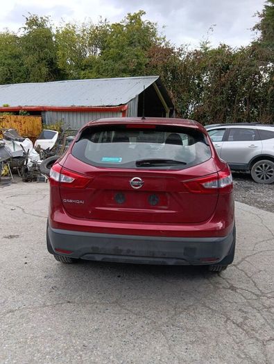 Breaking Nissan qashqai 2016