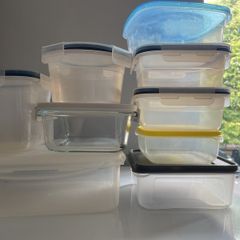 Tupperware lot