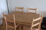 Wooden Extenable table with 4 chairs